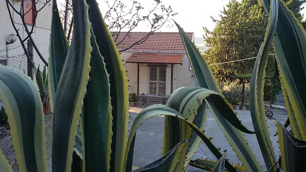 B&B Troisi Racalmuto Exterior photo